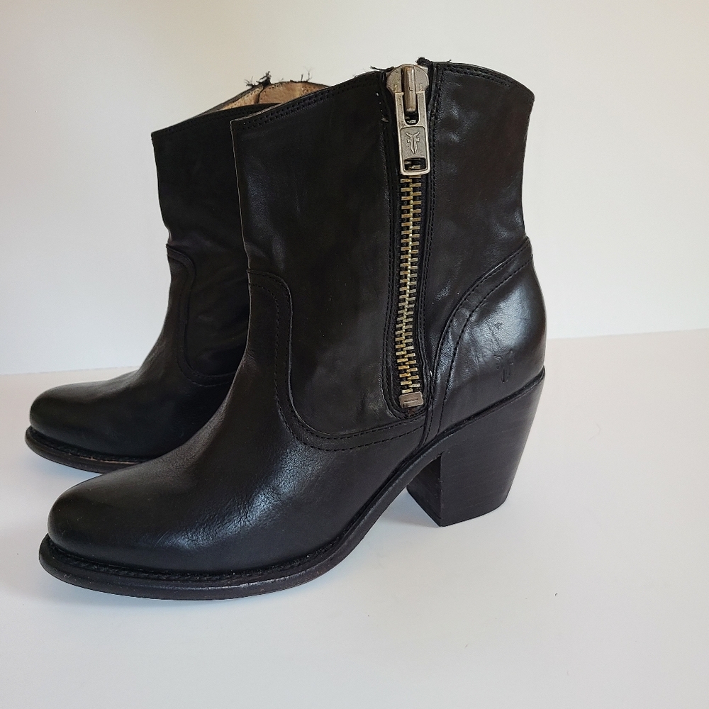 Frye Leslie Western Moto Leather Booties